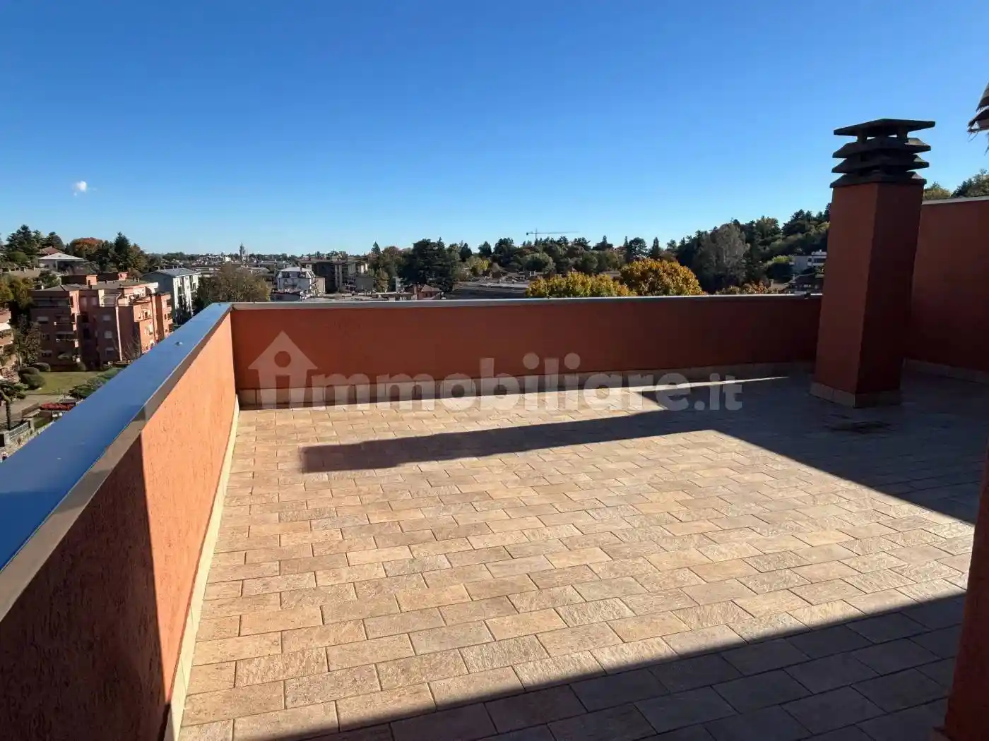 Attico via della Carrozzeria 1, Masnago, Varese - foto 2