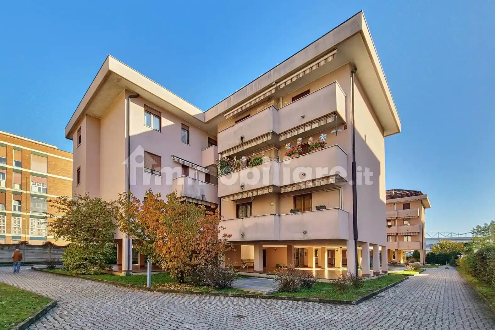 Appartamento in vendita a Monza