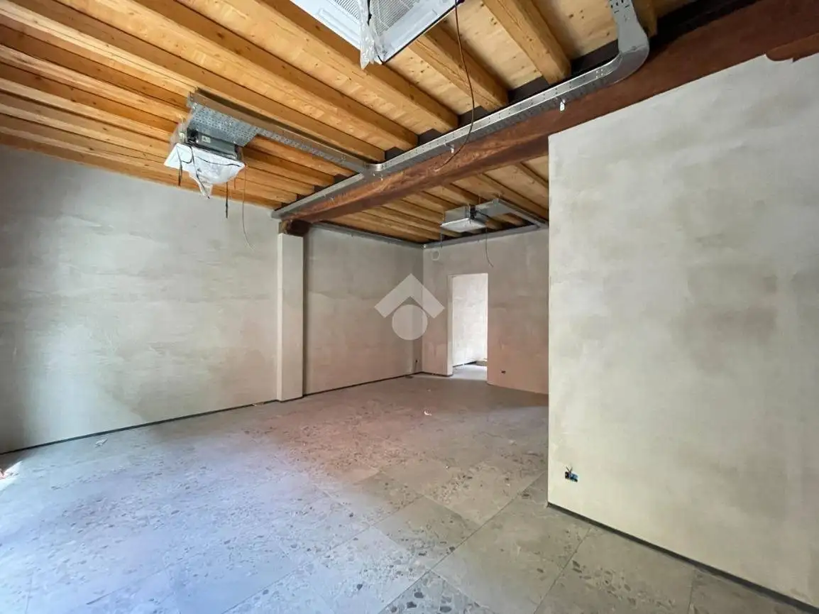 Appartamento via Circonvallazione Ovest 59, Asola - foto 4