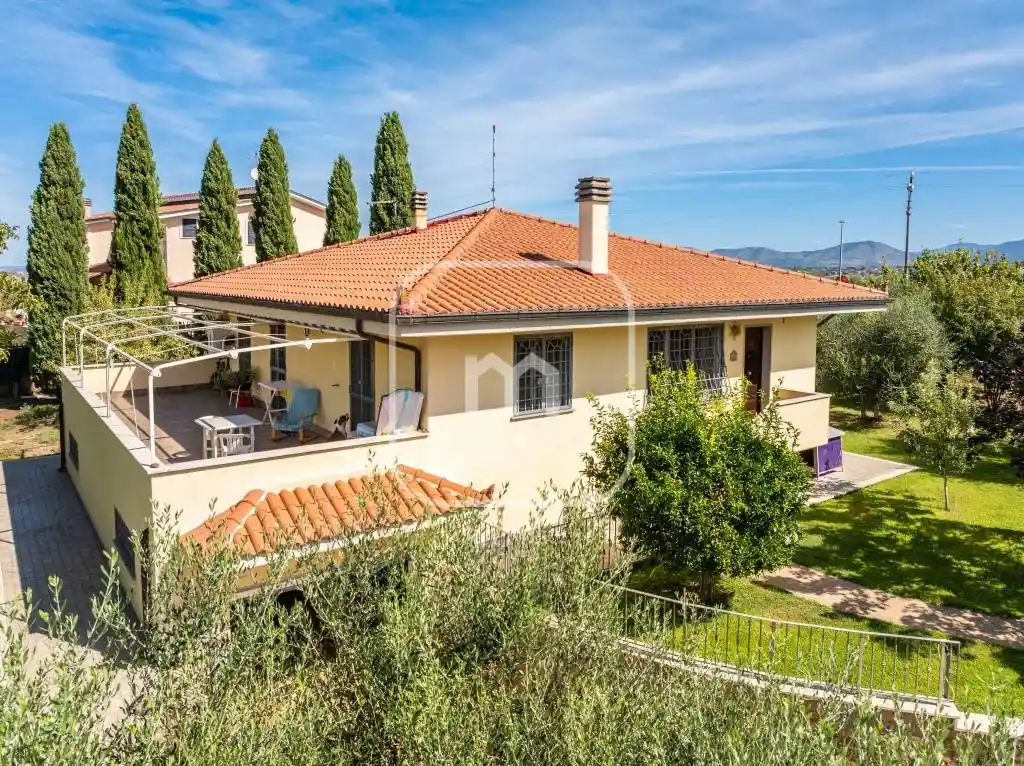 Villa in vendita a Roma