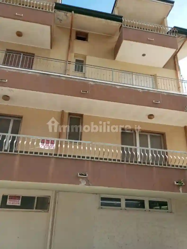 Palazzo - Edificio - foto 2