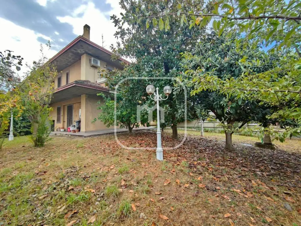 Villa a schiera in vendita a Roma