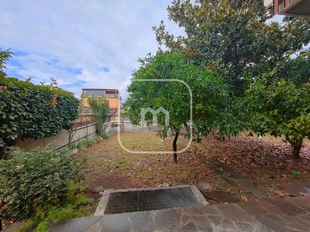 Villa a schiera via della Stazione di Ciampino 157, Morena, Roma - foto 3