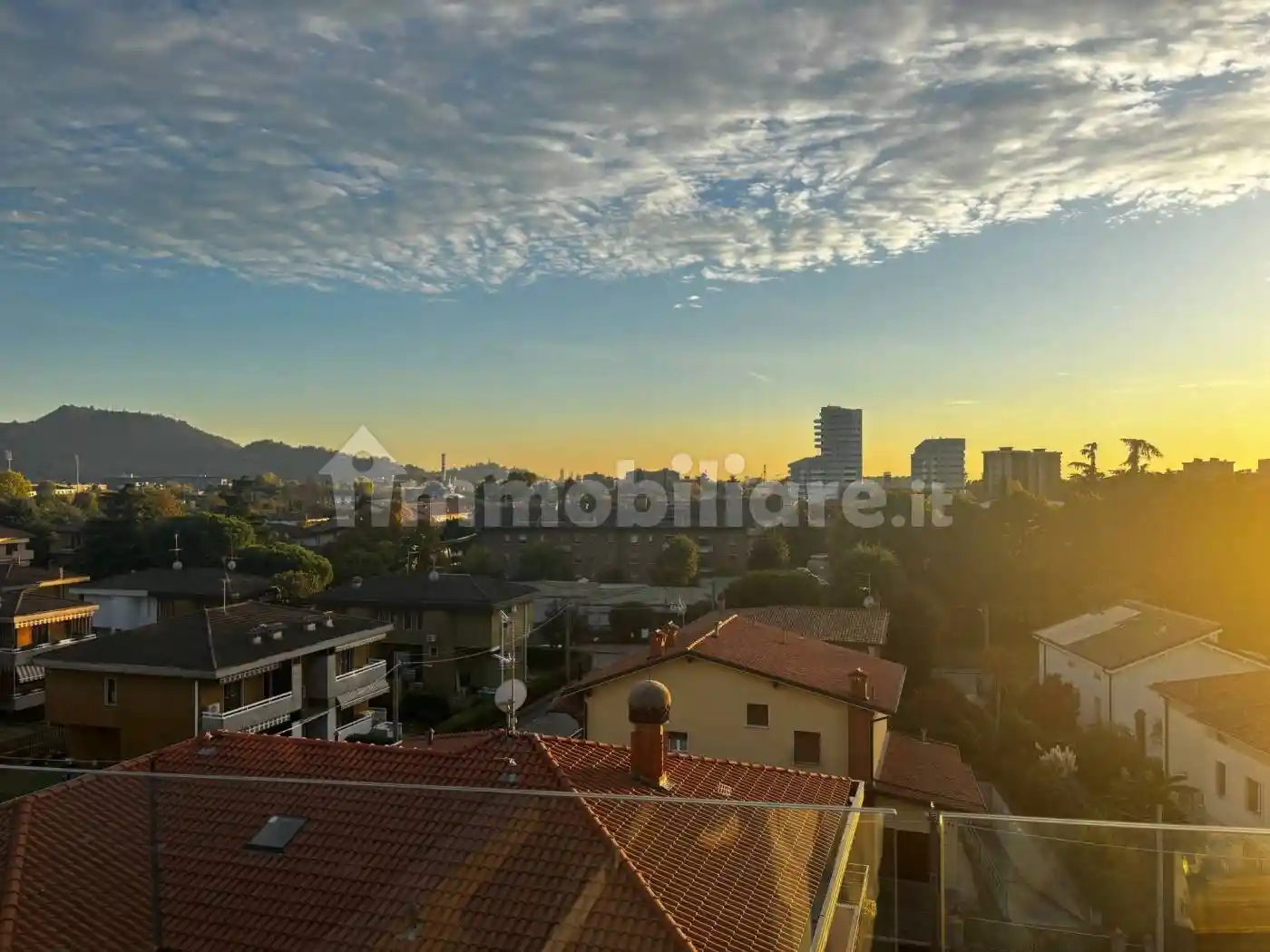 Quadrilocale via Giuseppe Zola 36, Villaggio Prealpino, Brescia - foto 2