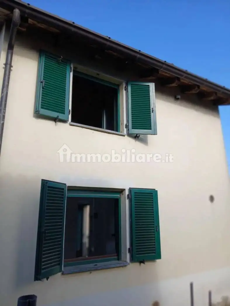 Villa in vendita a Calendasco