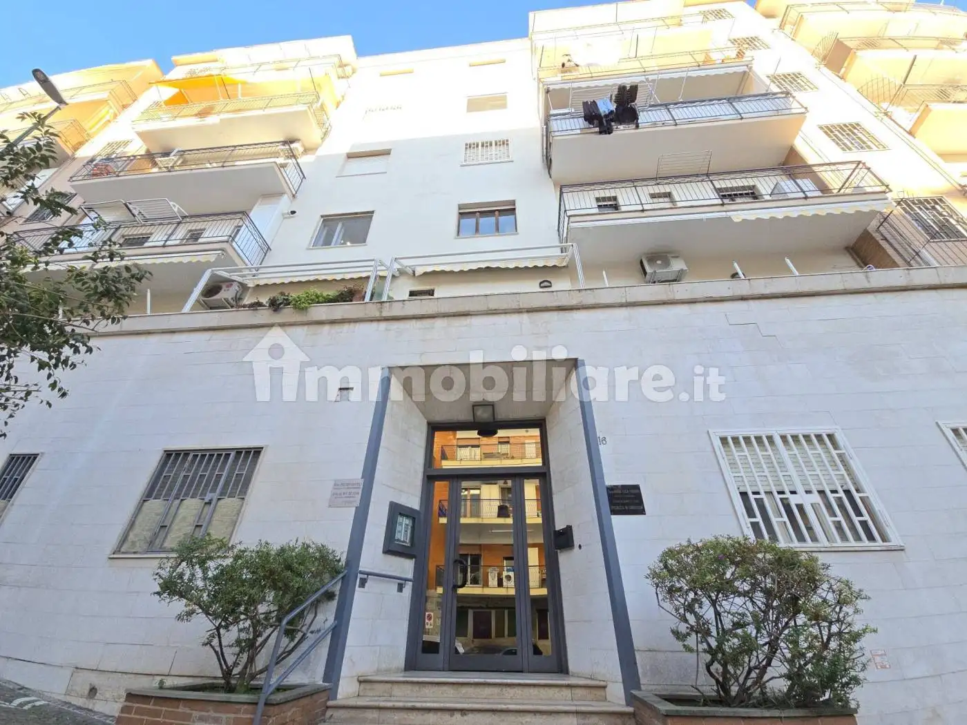 Appartamento in vendita a Napoli