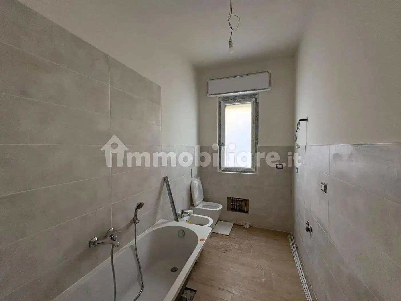 Appartamento in vendita a Piacenza