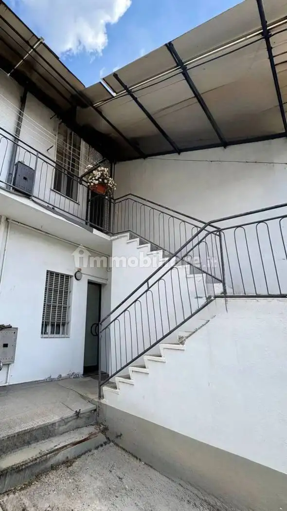 Appartamento in vendita a Piacenza