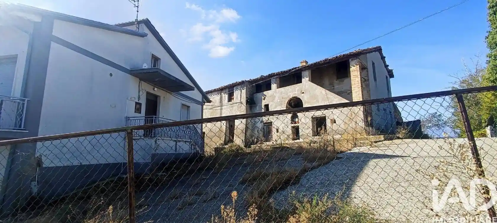 Rustico LocalitÃ  via Secciola, 17 Poggio San Vittorino 17, Teramo - foto 2