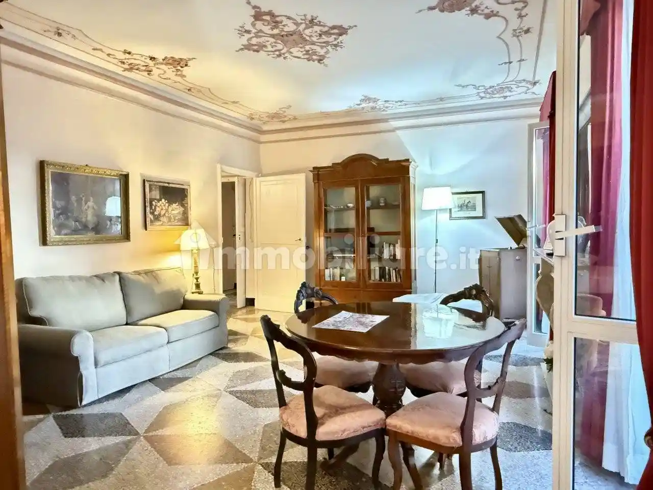 Appartamento in vendita a Genova