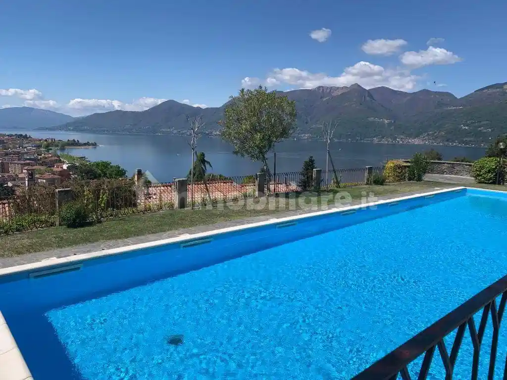 Appartamento in vendita a Luino