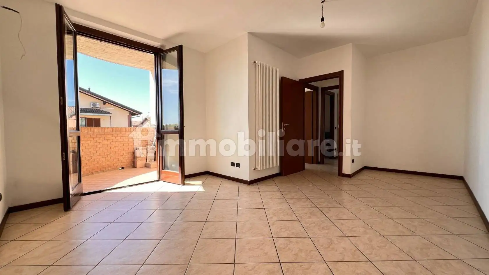 Appartamento in vendita a Linarolo