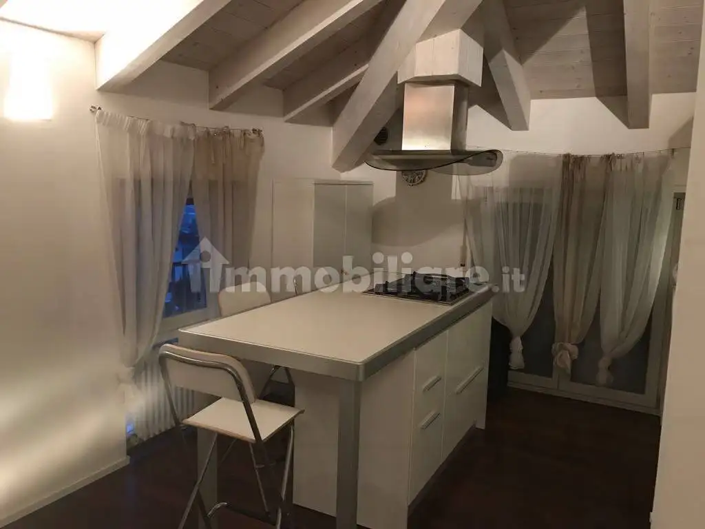 Attico - Mansarda in affitto a Trento