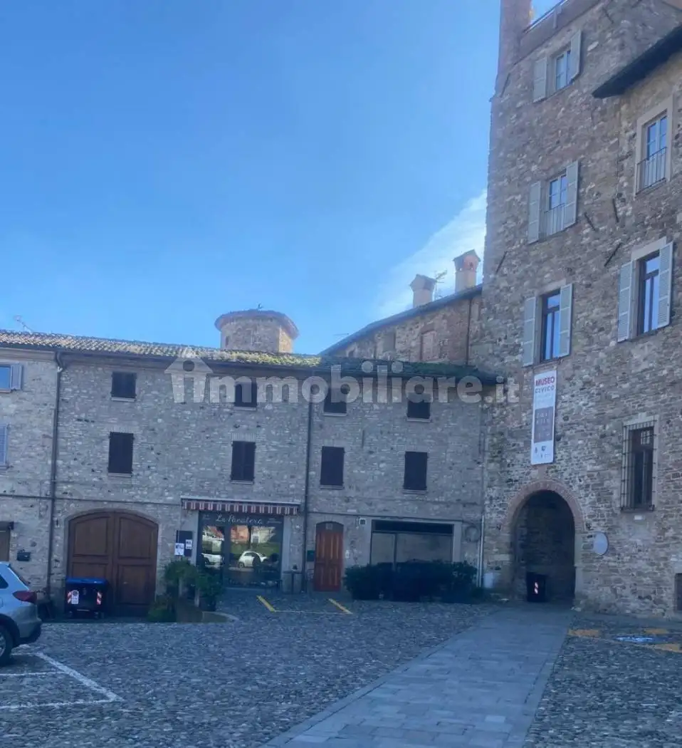 Casa indipendente in vendita a Travo