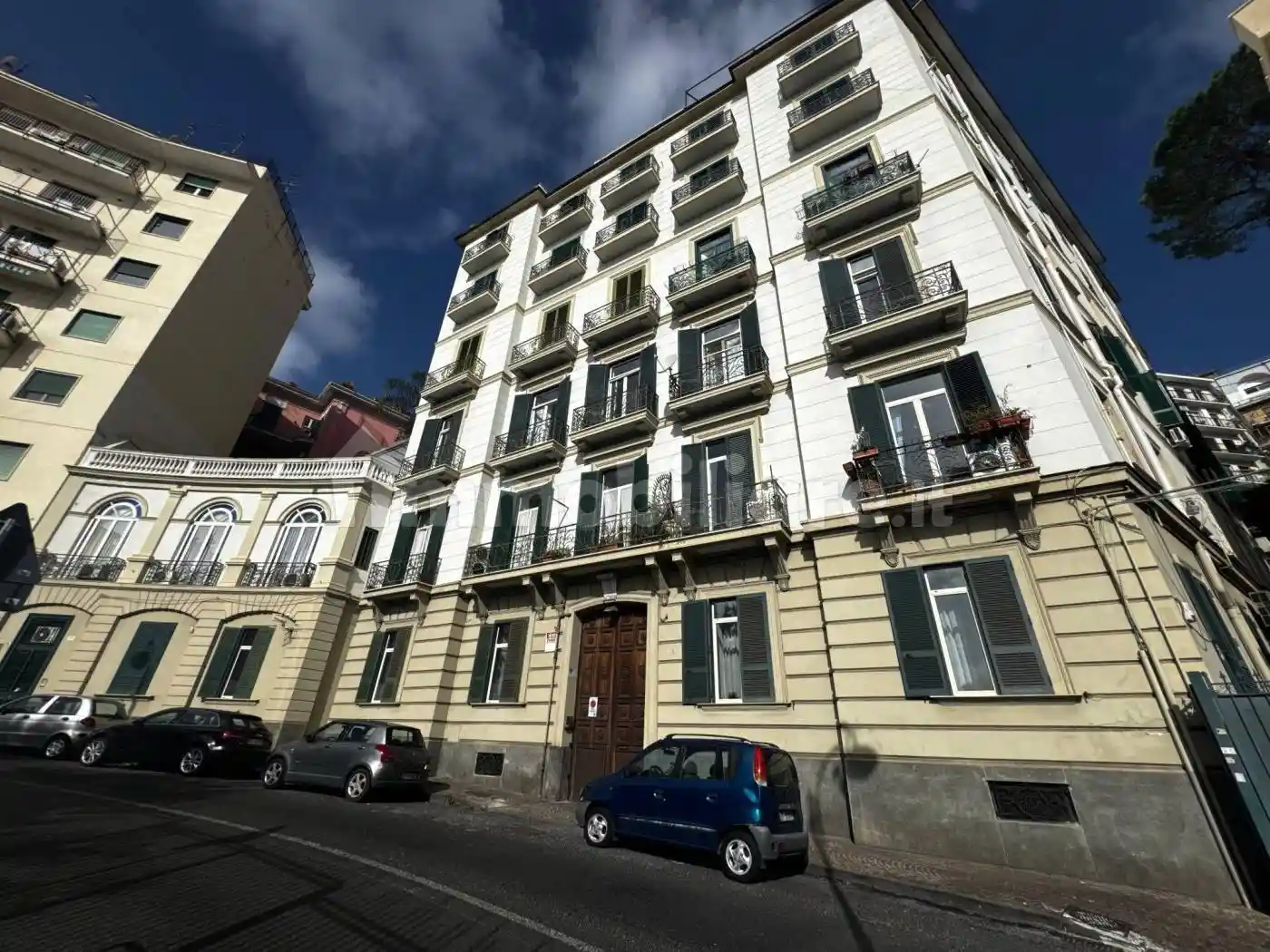 Appartamento via Torquato Tasso 73, Piazza Amedeo - Parco Margherita, Napoli - foto 2