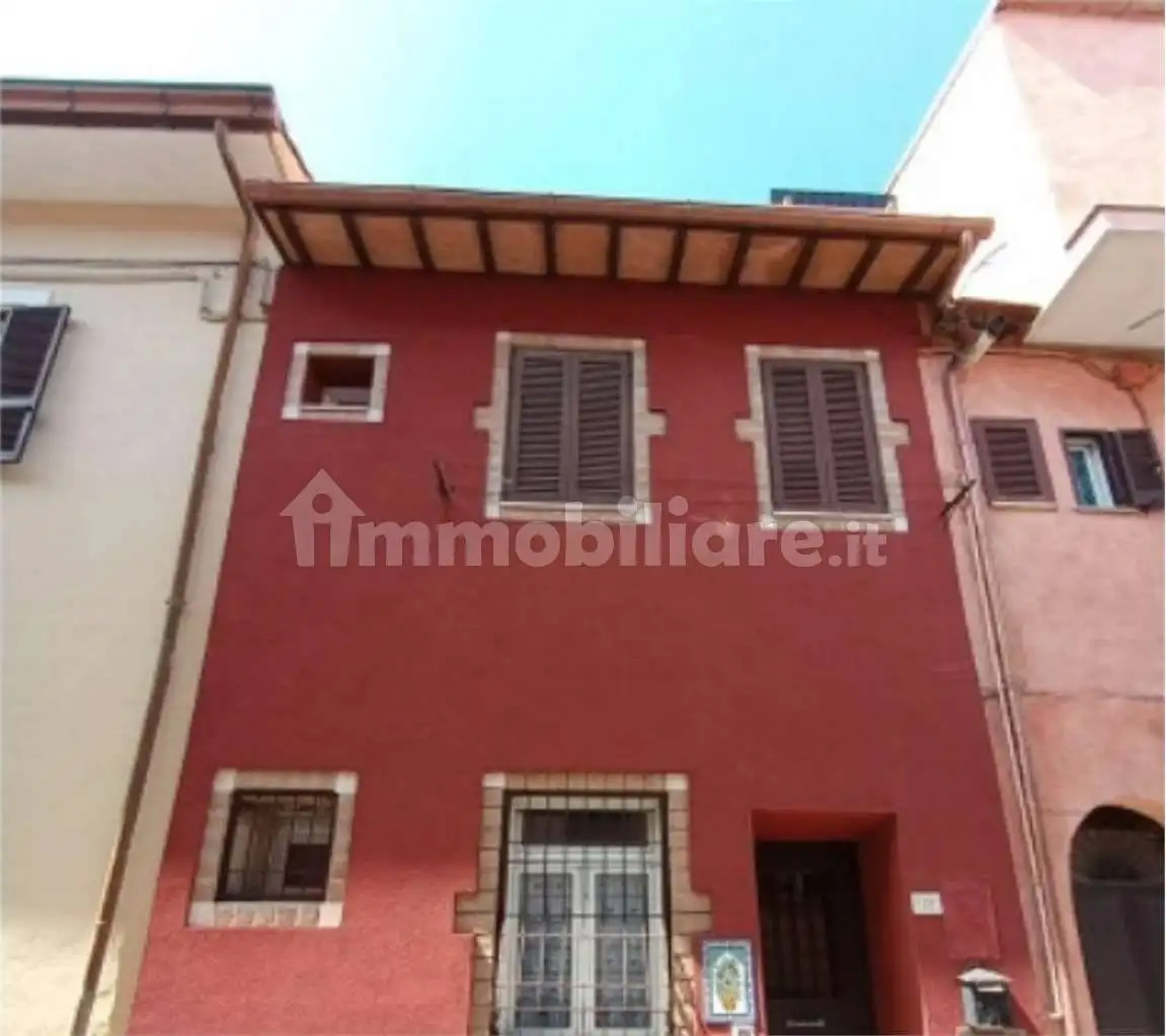 Appartamento all'asta via Fratelli Colagrossi, 29/4, Colonna - foto 4