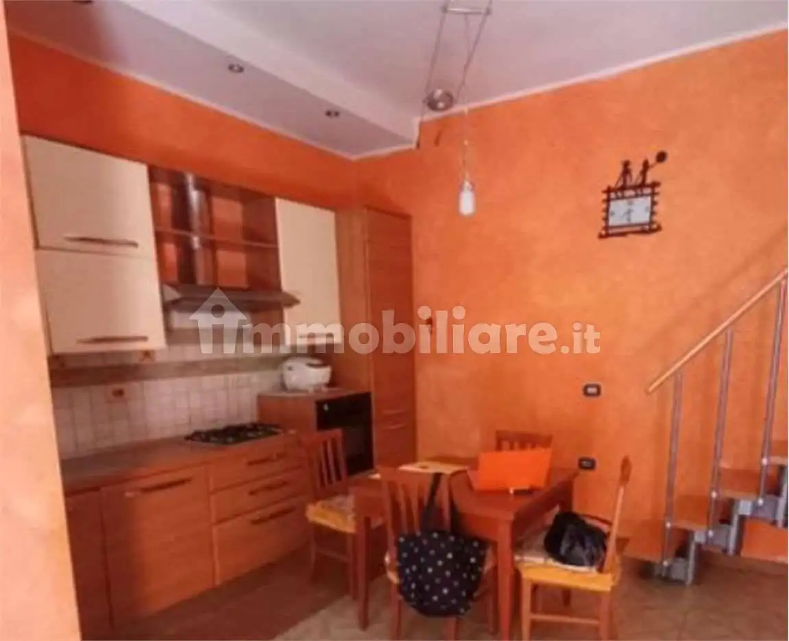 Appartamento all'asta via Fratelli Colagrossi, 29/4, Colonna - foto 5