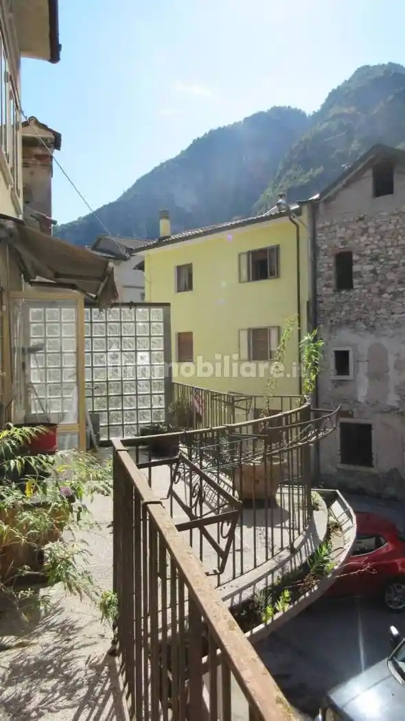 Villa unifamiliare via Fortogna, Fortogna, Longarone - foto 5