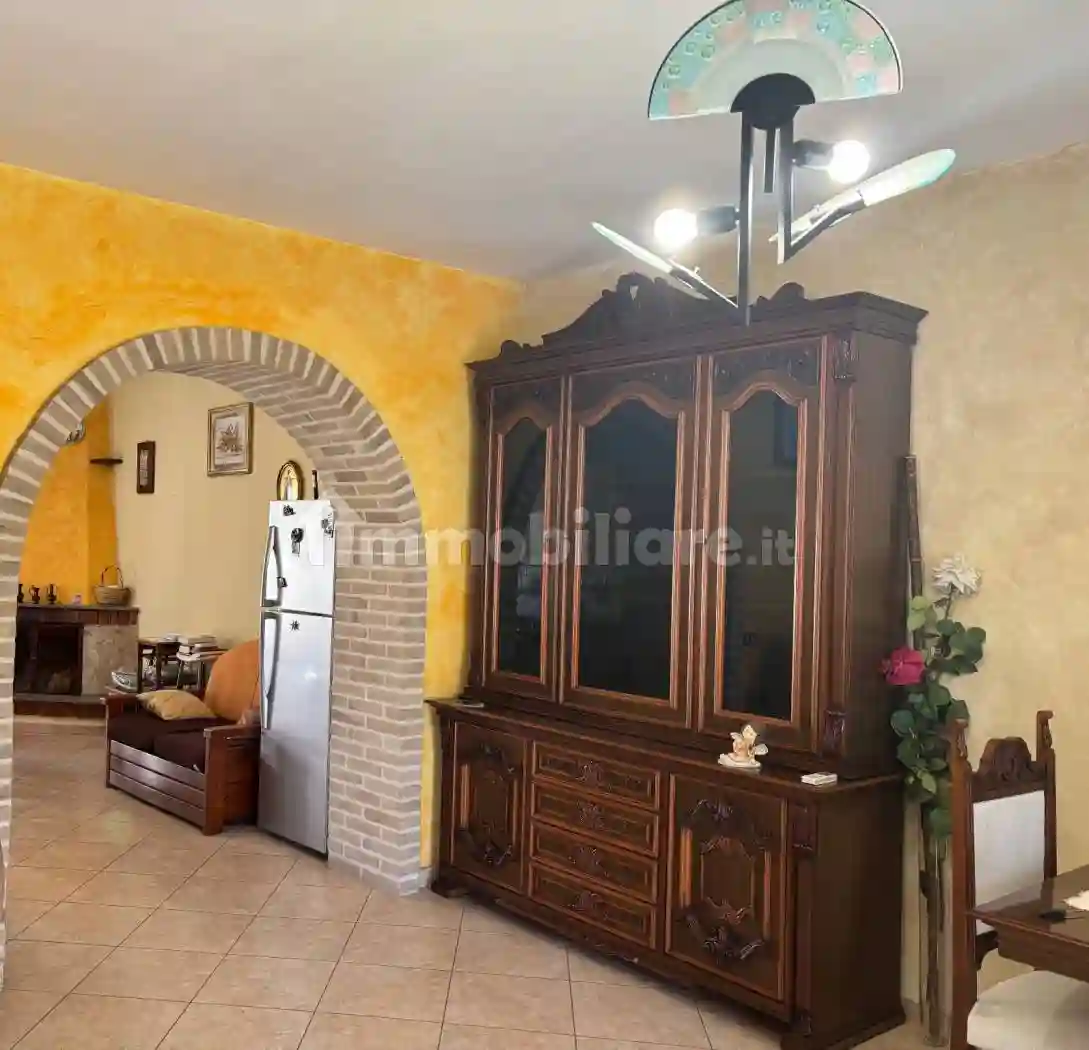 Appartamento via Benedetto Croce 10, Centro, Borgia - foto 4