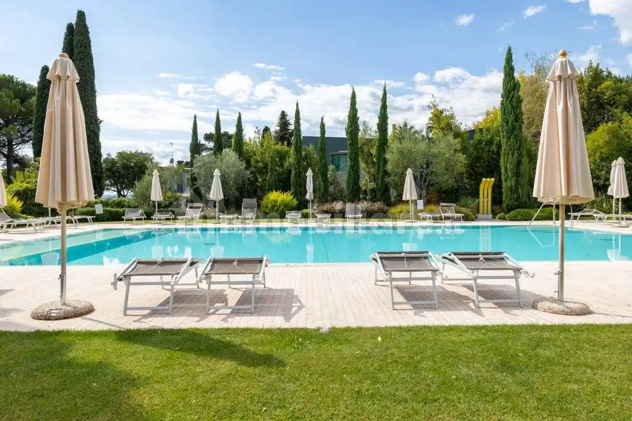 Appartamento in vendita a Toscolano-Maderno