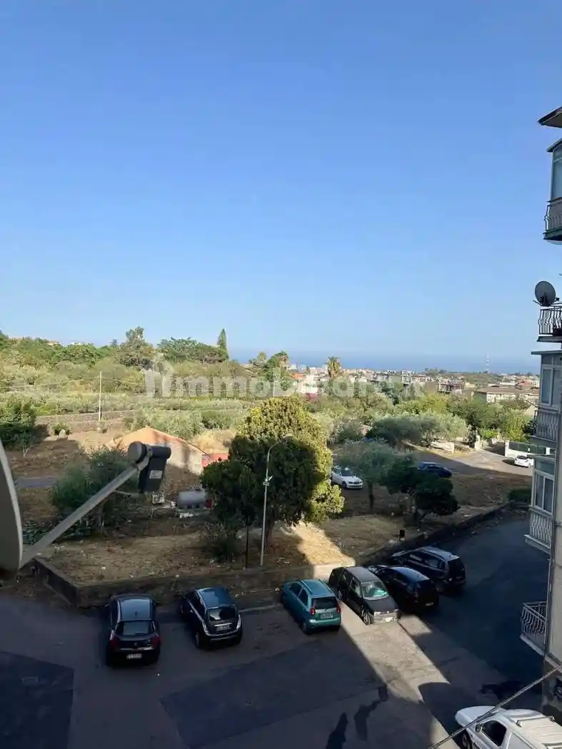 Appartamento in vendita a Gravina di Catania