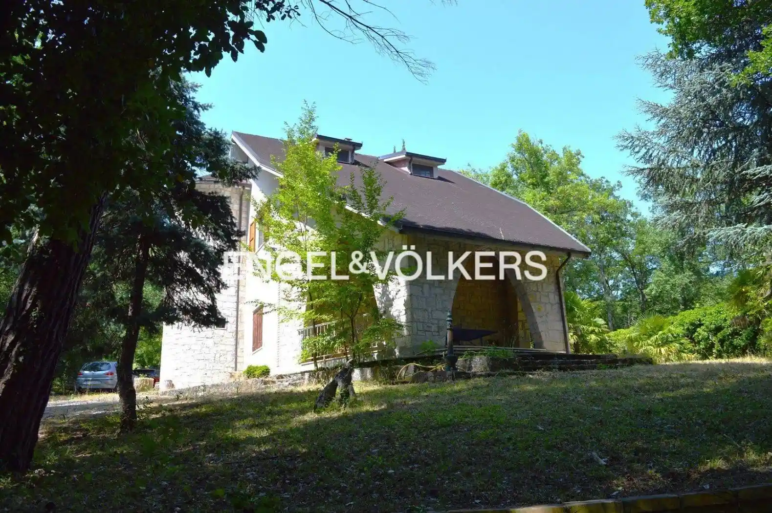 Villa in vendita a Ascoli Piceno