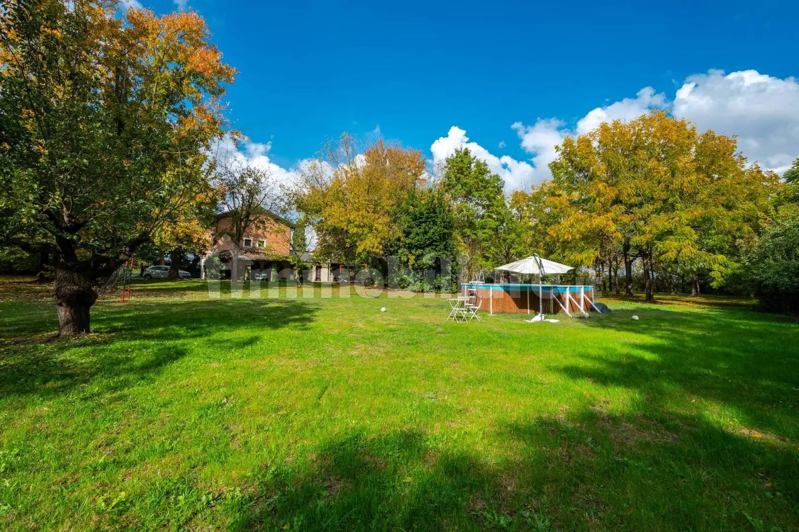 Rustico - Casale in vendita a Carpi