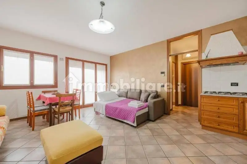 Appartamento in affitto a Fossò