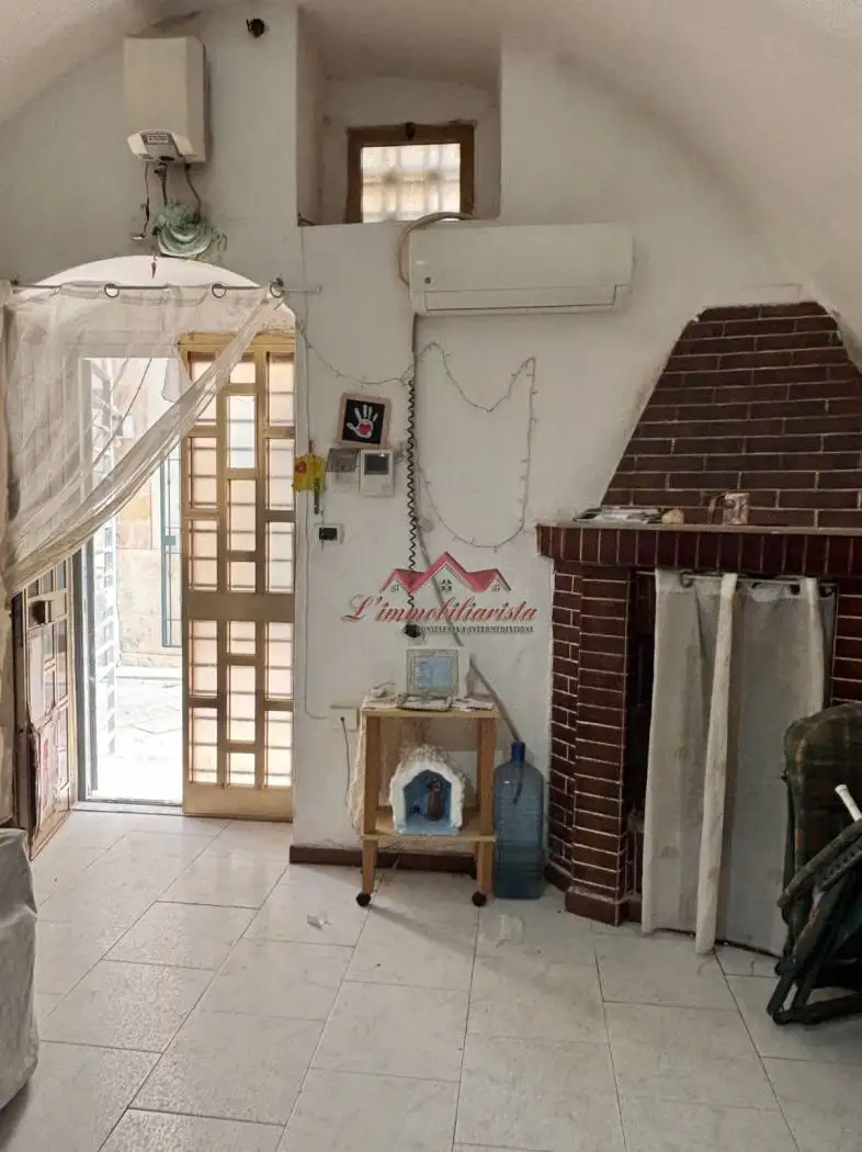 Terratetto unifamiliare 90 m², da ristrutturare, Capurso - foto 3