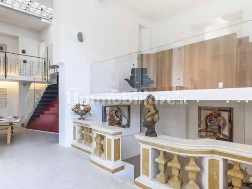 Palazzo - Edificio - foto 2