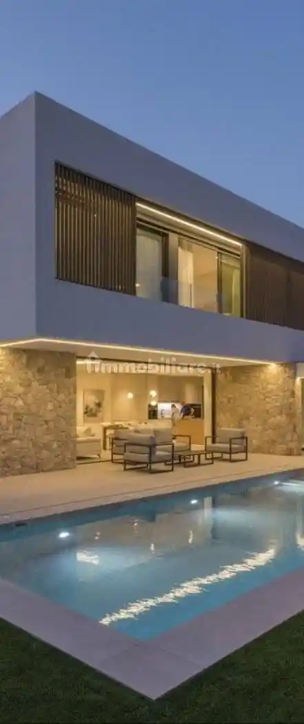 Villa bifamiliare via Roberto Nasuti, San Martino Bassa, Città Sant'Angelo - foto 2