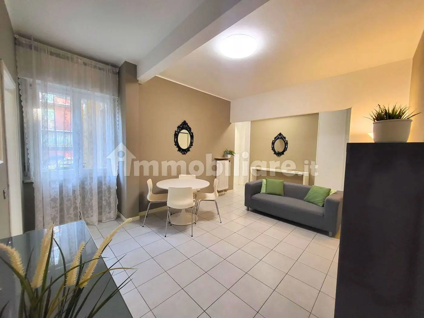 Appartamento in vendita a Piacenza