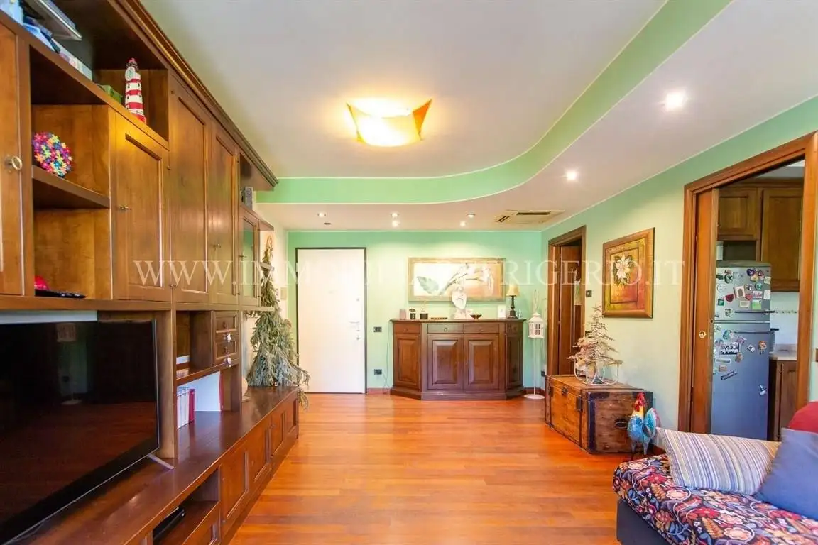 Quadrilocale via Giuseppe Mazzini 22, Centro, Cisano Bergamasco - foto 2