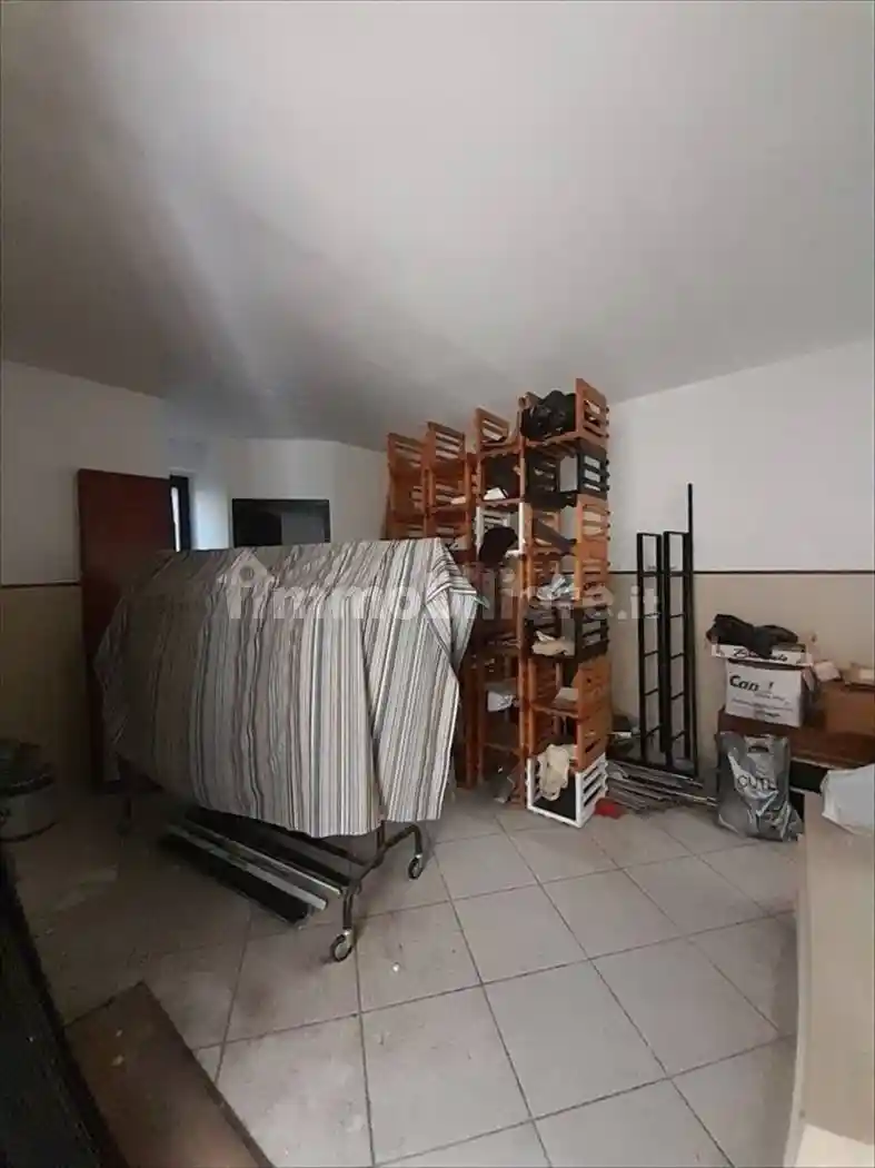 Appartamento buono stato, su più livelli, Centro, Taurianova - foto 3