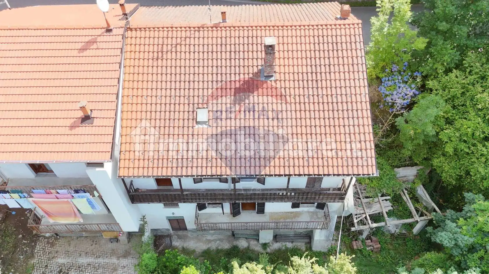 Terratetto unifamiliare frazione Pianezze 9, Pianezze, Camandona - foto 2