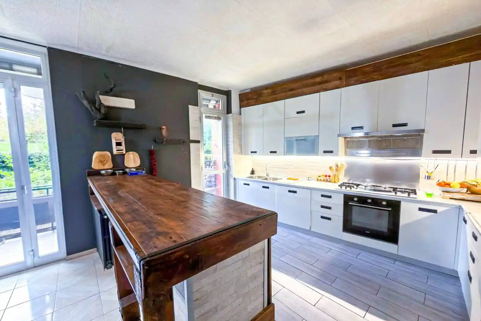 Appartamento in vendita a Como