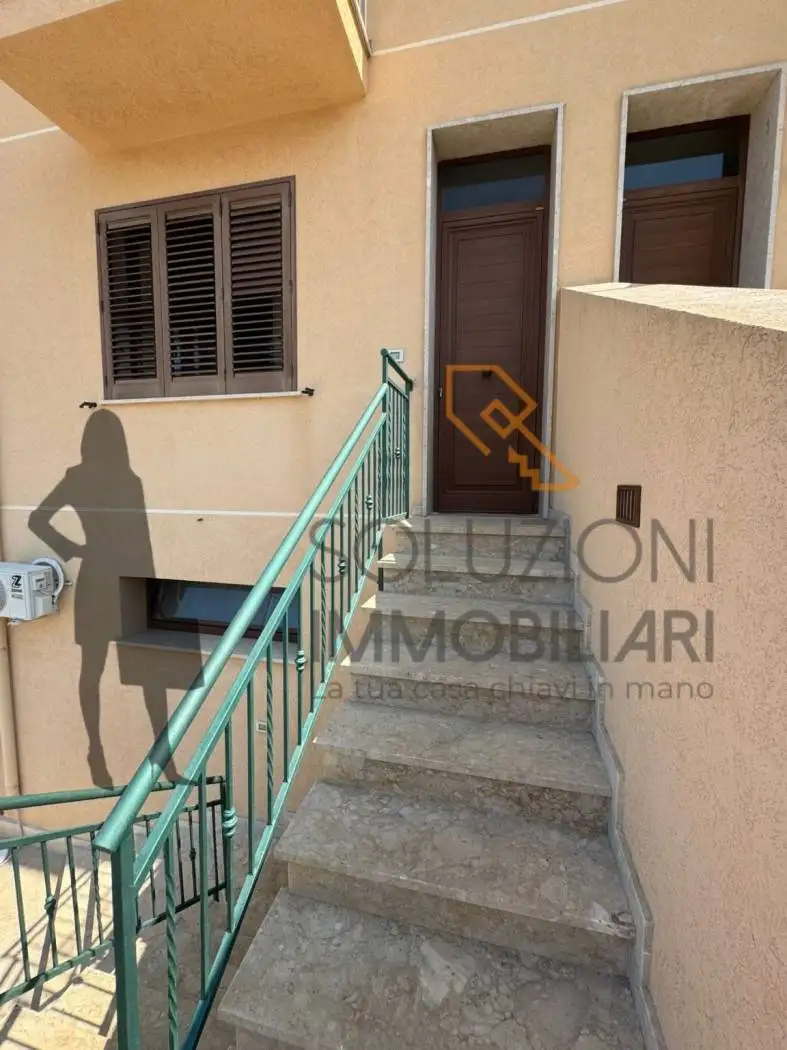 Quadrilocale via Francesco Petrarca 39, Centro, Custonaci - foto 2