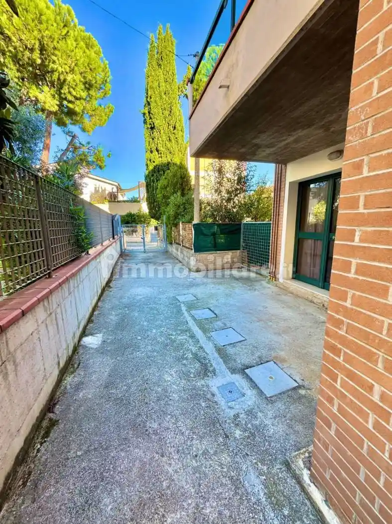 Bilocale via Lazio 11, Lungomare Marconi, Alba Adriatica - foto 3