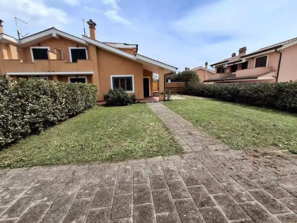 Villa in vendita a Cerveteri