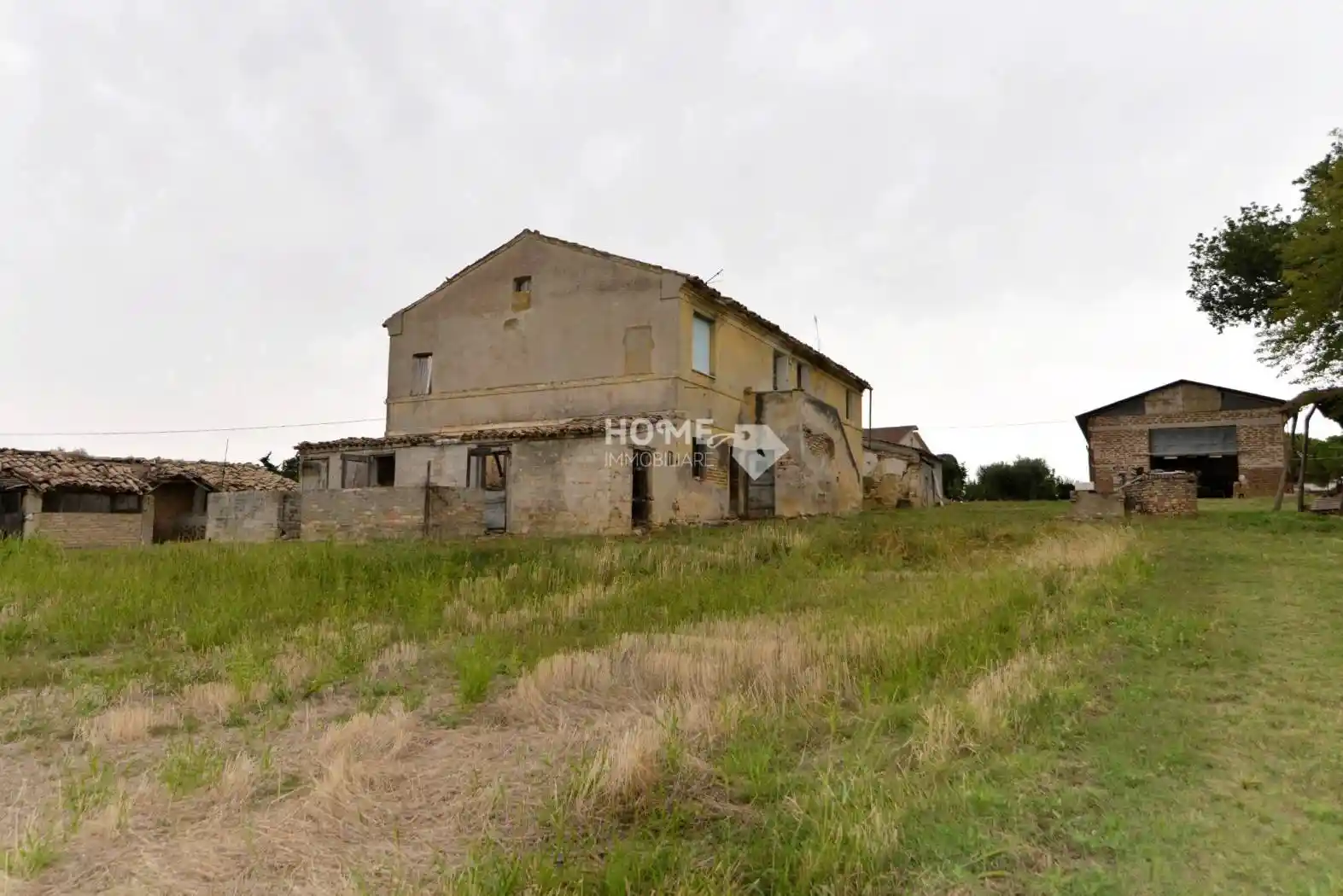 Rustico - Casale in vendita a Morrovalle