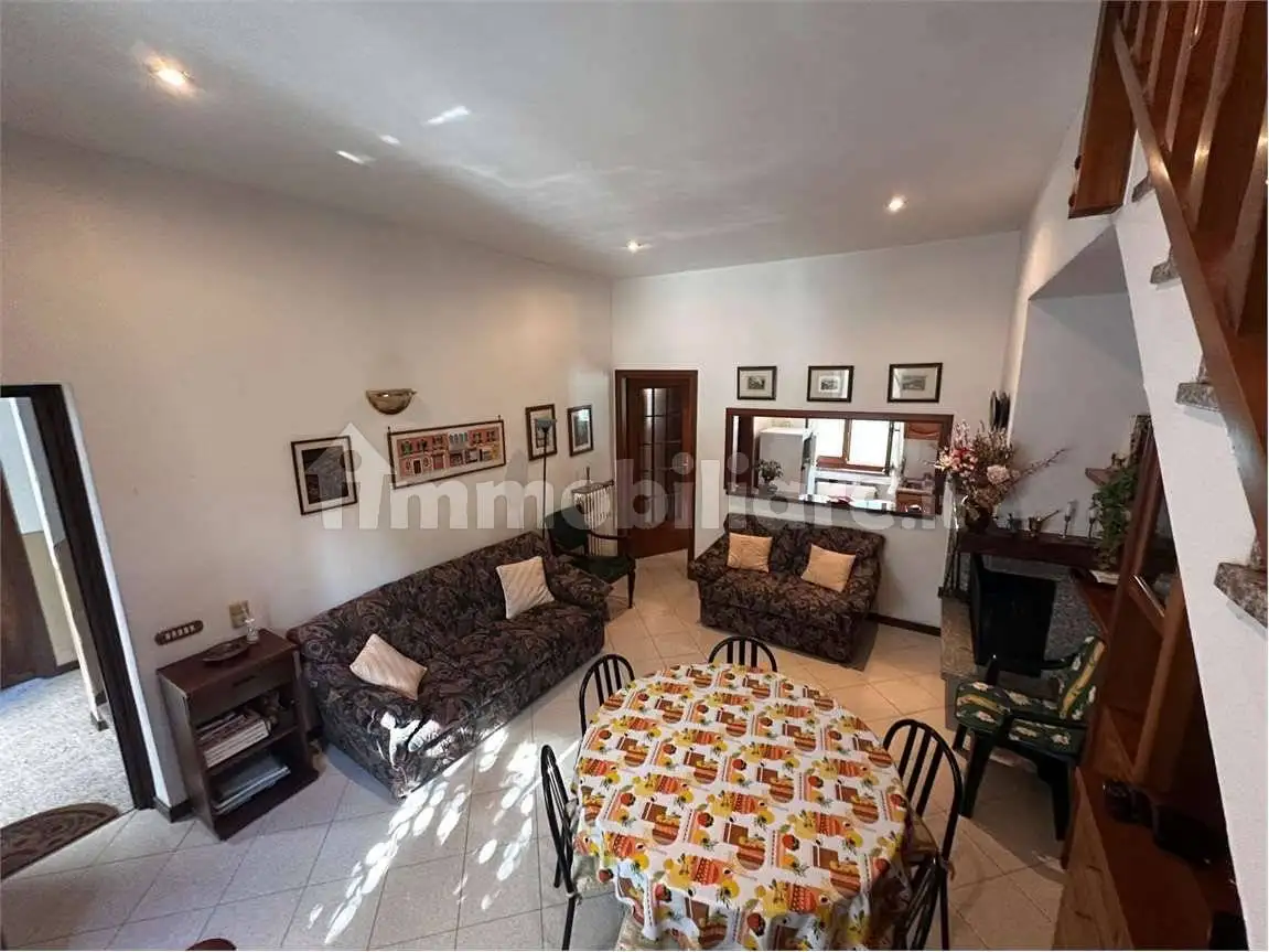 Terratetto unifamiliare via Appiani 8, Canzo - foto 2