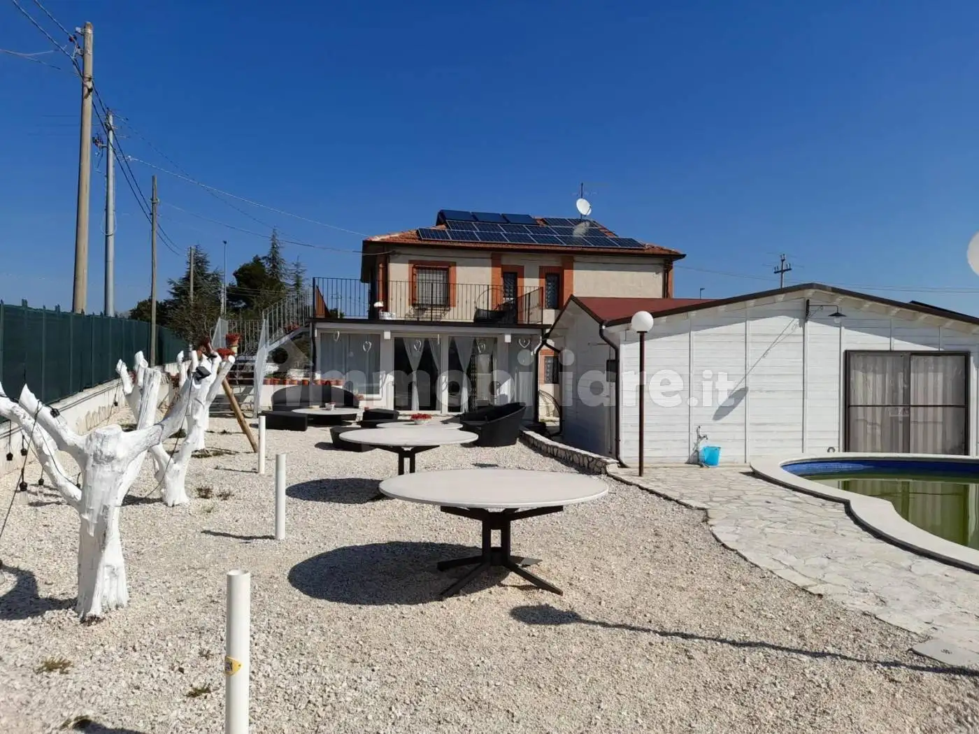 Villa in vendita a Oratino