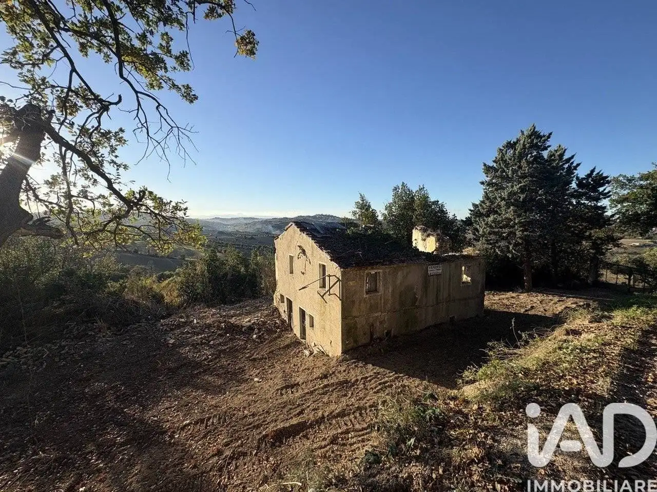 Rustico - Casale in vendita a Montecosaro