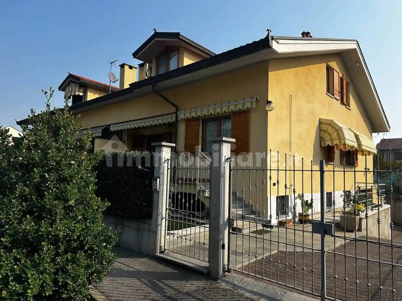 Villa - foto 2