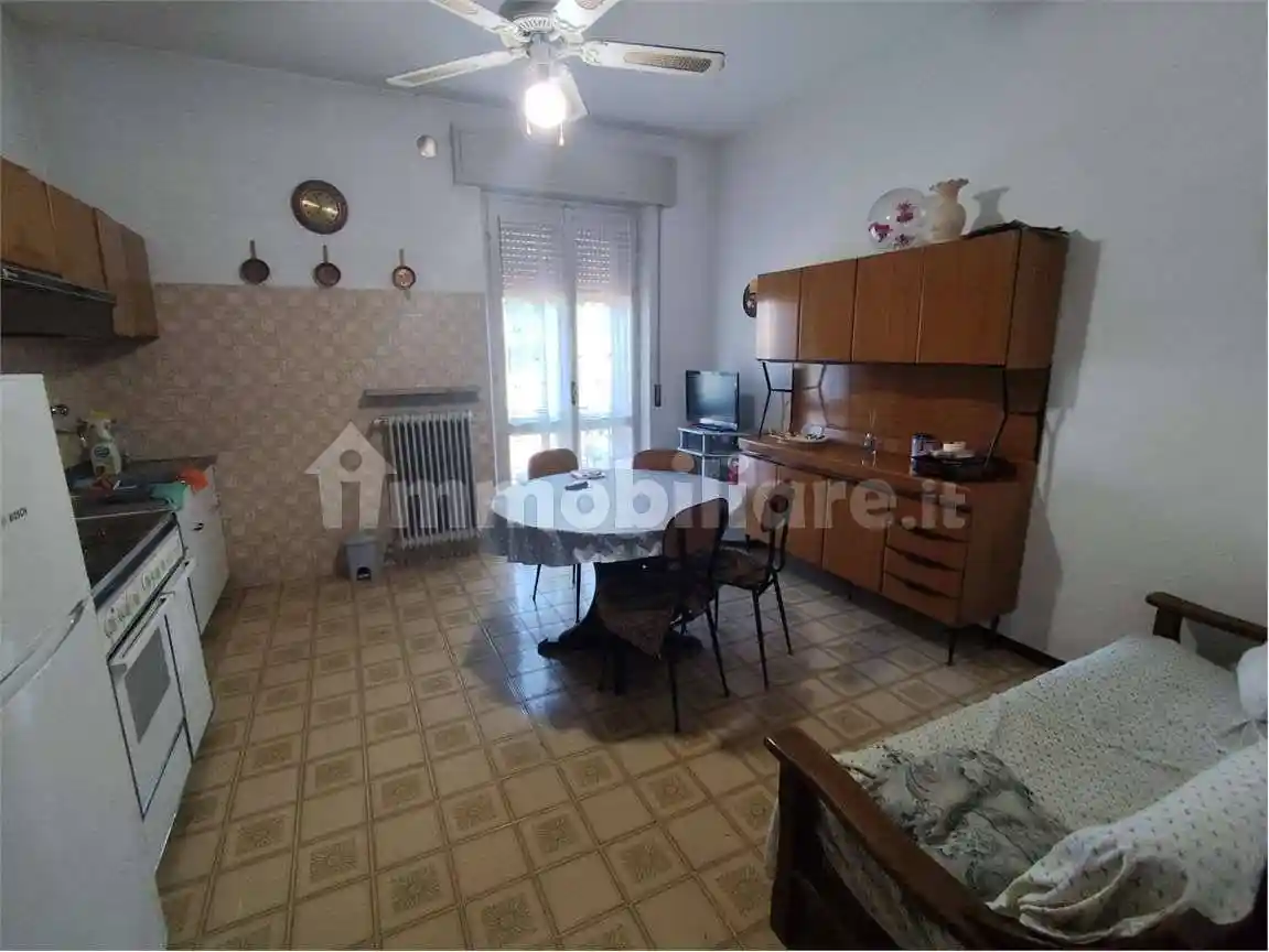 Trilocale via G. Verzè, Centro, Caorso - foto 5