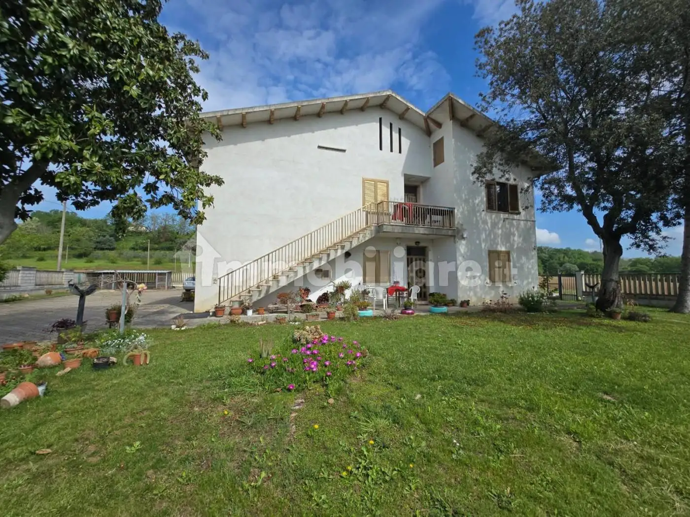 Appartamento in vendita a Loreto Aprutino