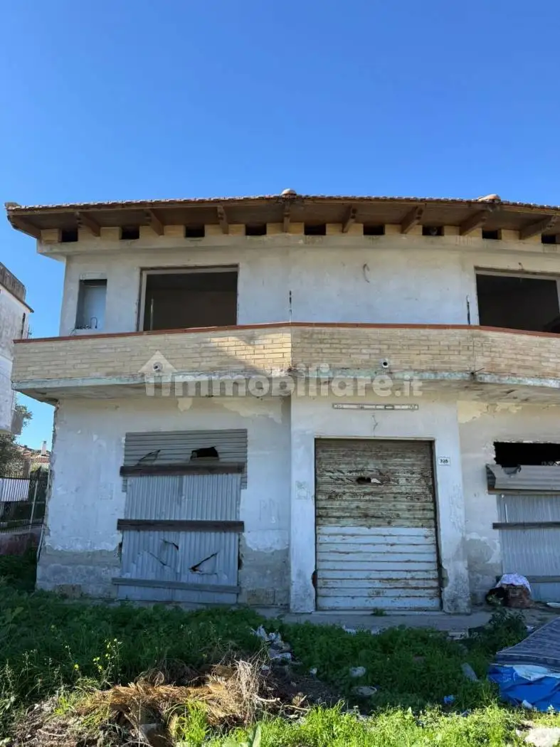 Villa in vendita a Castel Volturno