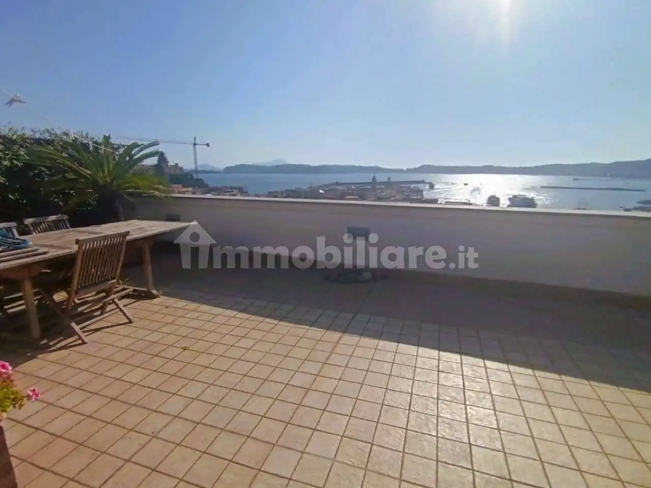 Appartamento in vendita a Pozzuoli