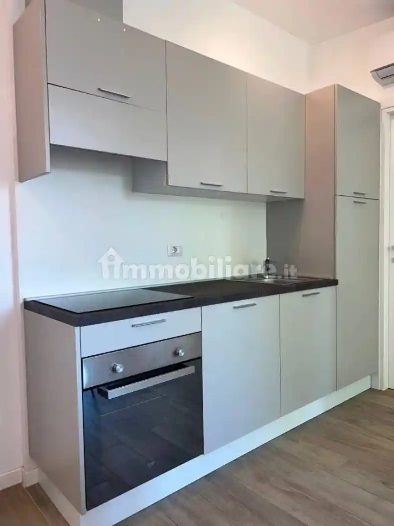 Trilocale via Empedocle 16, Villa San Giovanni, Milano - foto 5