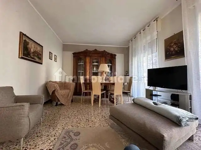 Appartamento in vendita a Voghera